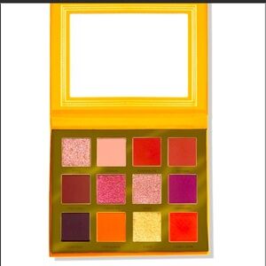 Ace Beaute “falling for you” palette